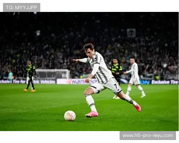 尤文基耶萨边路冲击送致命传球：速度、空间与传球的艺术